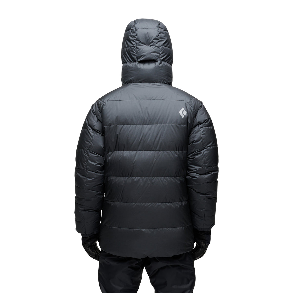 Carbon ~ Model is 5' 11" | Chest 40" | Waist 33" | Size Medium/32 