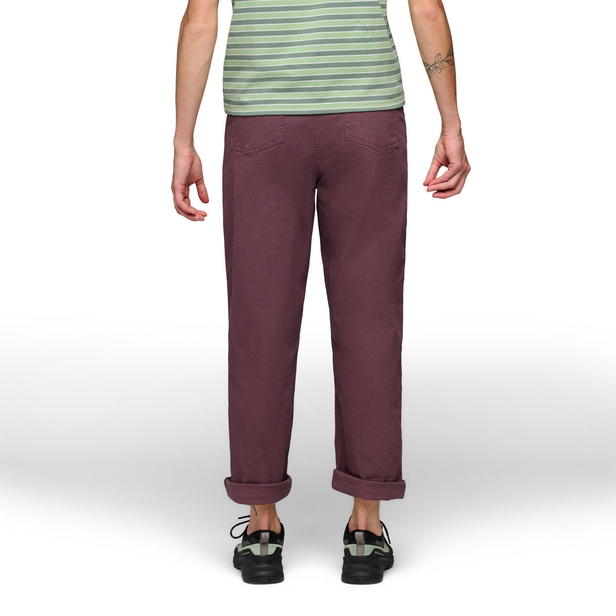 Fig ~ Model is 5' 6" | Waist 27" | Size Small/6 