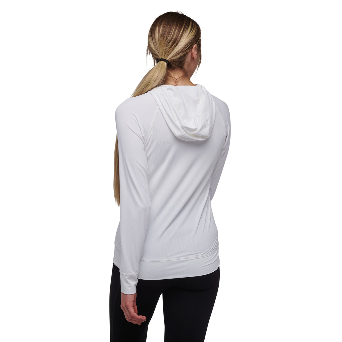 White ~ Model is 5' 9.5" | Chest 34" | Waist 28" | Size Small/6